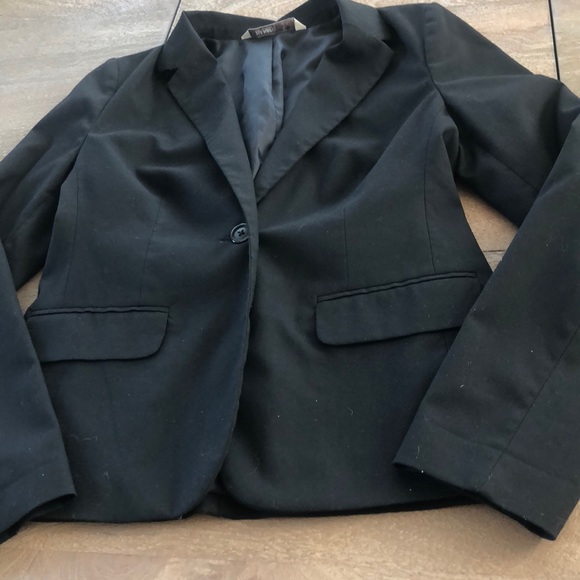 Old Navy black blazer - Picture 3 of 8